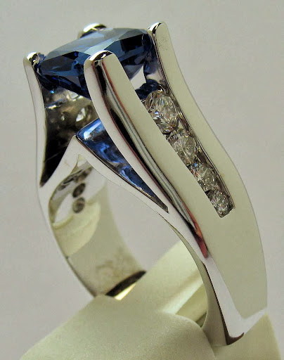 Jewelry Store «Towne Jewelers», reviews and photos, 15029 N Thompson Peak Pkwy Suite B-103, Scottsdale, AZ 85260, USA