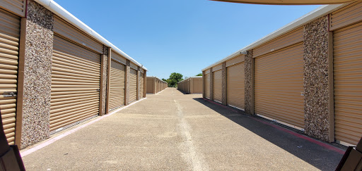 Self-Storage Facility «Starpoint Self Storage», reviews and photos, 502 W Kearney St Suite 100, Mesquite, TX 75149, USA