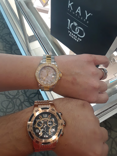 Jewelry Store «Kay Jewelers Outlet», reviews and photos, 1100 Cornerstone Blvd #945, Daytona Beach, FL 32117, USA