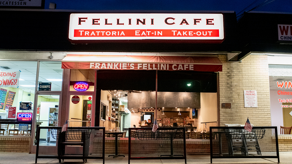 Frankie's Fellini Cafe 19312