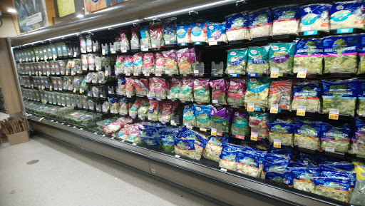 Grocery Store «Fred Meyer», reviews and photos, 19200 SW Martinazzi Ave, Tualatin, OR 97062, USA