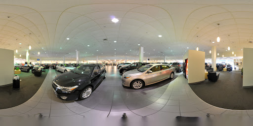 Toyota Dealer «Kings Toyota - New Cars, Indoor Showroom», reviews and photos, 4700 Fields Ertel Rd, Cincinnati, OH 45249, USA