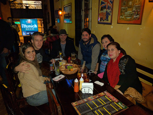 Bars with live music in Asuncion
