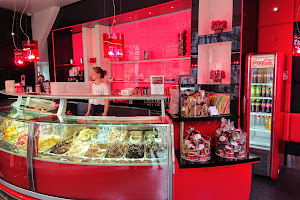 Gelateria Luna Rossa