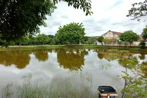 Lago Municipal de Gália image
