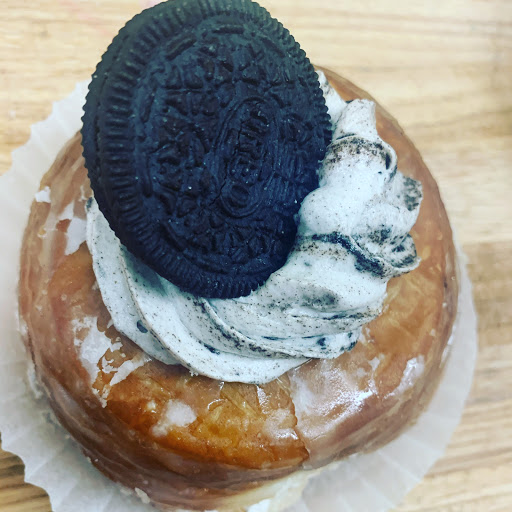 Donut Shop «Boston Cream Donut», reviews and photos, 18425 S Avalon Blvd, Carson, CA 90746, USA