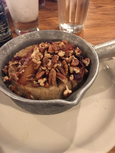 American Restaurant «Cracker Barrel Old Country Store», reviews and photos, 6699 S Semoran Blvd, Orlando, FL 32822, USA