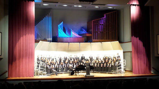 Auditorium «Bauman Auditorium», reviews and photos, 1009 E North St, Newberg, OR 97132, USA