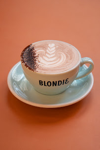 Cappuccino du Restaurant Blondie Coffee Shop à Paris - n°1