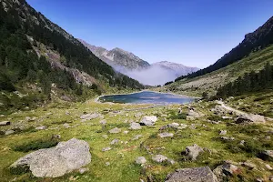 Lac de Suyen image