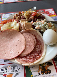 Plats et boissons du Restaurant français Le Pont Perdreau à Château-Gontier-sur-Mayenne - n°13