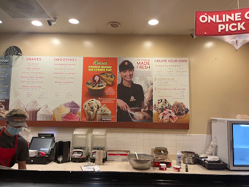 Ice Cream Shop «Cold Stone Creamery», reviews and photos, 17270 Saticoy St, Van Nuys, CA 91406, USA