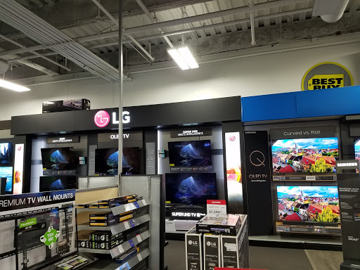 Electronics Store «Best Buy», reviews and photos, 1201 Broadway, Saugus, MA 01906, USA