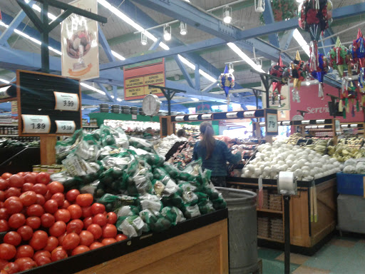 Grocery Store «Mi Pueblo Food Center», reviews and photos, 187 Harder Rd, Hayward, CA 94544, USA