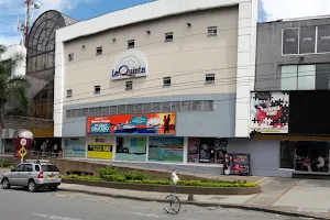 Centro Comercial La Quinta image