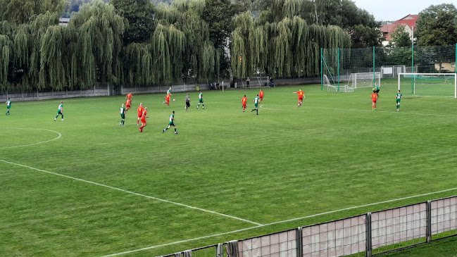LKS ORLĘTA KIELCE (hala, boisko ze sztuczną nawierzchnią, stadion piłkarski)