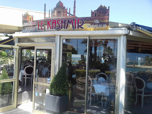 Photo n°36 de Le Kashmir Flots Bleus à Saint-Laurent-du-Var ()