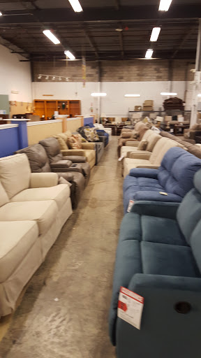 Furniture Store «Value City Furniture», reviews and photos, 45 6th St, East Brunswick, NJ 08816, USA
