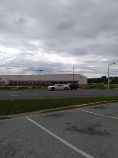 Liquor Store «Warehouse Liquors», reviews and photos, 7619 Marlboro Pike, Forestville, MD 20747, USA