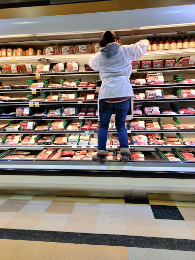 Grocery Store «Whole Foods Market», reviews and photos, 7511 Leesburg Pike, Falls Church, VA 22043, USA