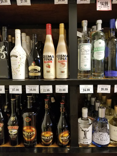 Liquor Store «Nostrand Wines & Liquors», reviews and photos, 549 Nostrand Ave, Brooklyn, NY 11216, USA