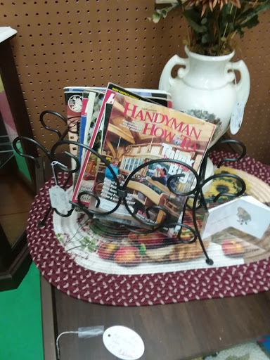 Shopping Mall «Old Town Shopping Center», reviews and photos, 2528 S Campbell Ave, Springfield, MO 65807, USA