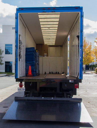 Moving Company «Camelot Moving & Storage», reviews and photos, 28040 Industry Dr, Valencia, CA 91355, USA