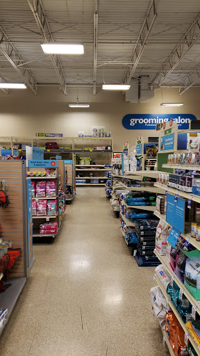 Pet Supply Store «PetSmart», reviews and photos, 3500 S Glenstone Ave, Springfield, MO 65804, USA