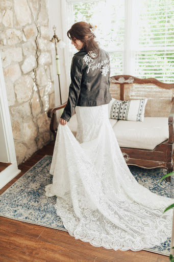 Bridal Shop «Belle Saison Bridal», reviews and photos, 2203 W Anderson Ln, Austin, TX 78757, USA