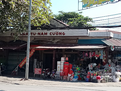Chợ Ngã Tư Nam Cường