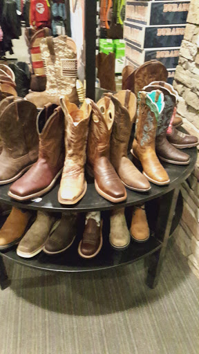 Outdoor Sports Store «Field & Stream», reviews and photos, 520 Clock Tower Way, Crescent Springs, KY 41017, USA