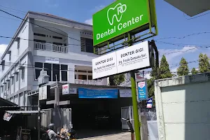 RD Dental Center Tamantirto Bantul image