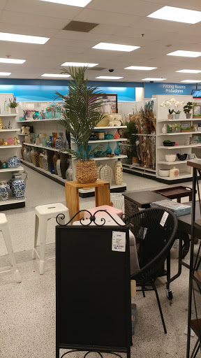 Clothing Store «Ross Dress for Less», reviews and photos, 19113 Lyndon B Johnson Fwy, Mesquite, TX 75150, USA