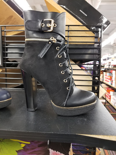 Shopping Mall «Twin City Plaza», reviews and photos, 14 McGrath Hwy, Somerville, MA 02143, USA