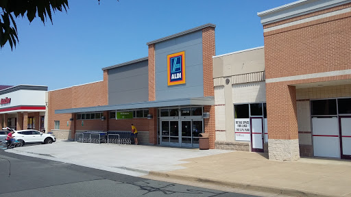 Supermarket «ALDI», reviews and photos, 21031 Tripleseven Rd, Potomac Falls, VA 20165, USA