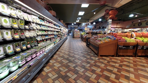 Grocery Store «Super Foodtown of North Haledon», reviews and photos, 1068 High Mountain Rd, North Haledon, NJ 07508, USA