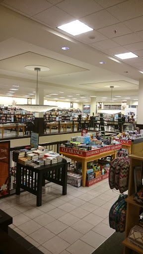 Book Store «Barnes & Noble», reviews and photos, 1150 El Camino Real, San Bruno, CA 94066, USA