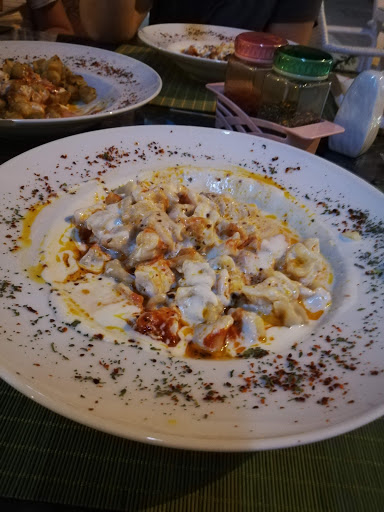 Merdanem Mantı Börek