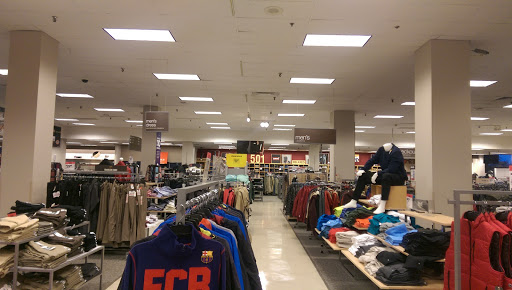 Department Store «Sears», reviews and photos, 4 Burr Ln, Lake Grove, NY 11755, USA