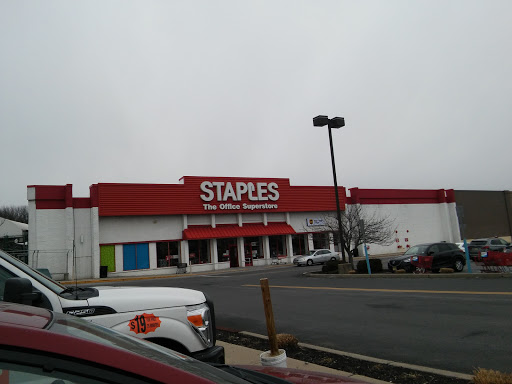 Office Supply Store «Staples», reviews and photos, 545 US-46, Totowa, NJ 07511, USA