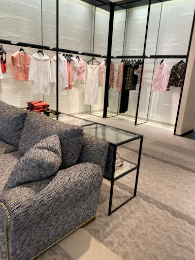 Department Store «Saks Fifth Avenue», reviews and photos, 2 Bala Plaza, Bala Cynwyd, PA 19004, USA