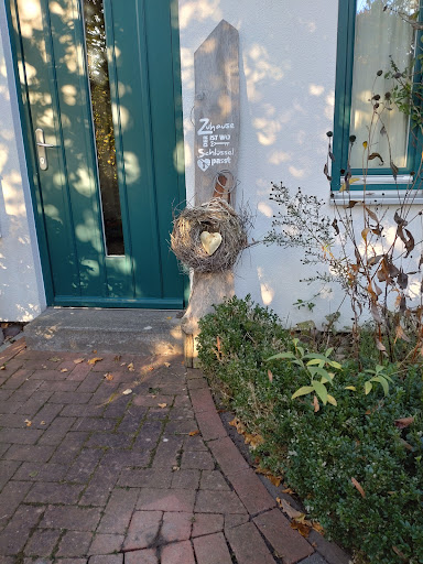Anette Rüllmann und Sofia Hallbeck, Tierärztinnen unter Thedinghausen, Niedersachsen