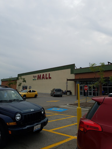 Shopping Mall «Elgin Shopping Mall», reviews and photos, 308 S McLean Blvd, Elgin, IL 60123, USA