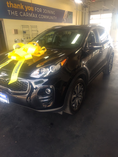 Used Car Dealer «CarMax», reviews and photos, 10221 E Kellogg Ave, Wichita, KS 67207, USA