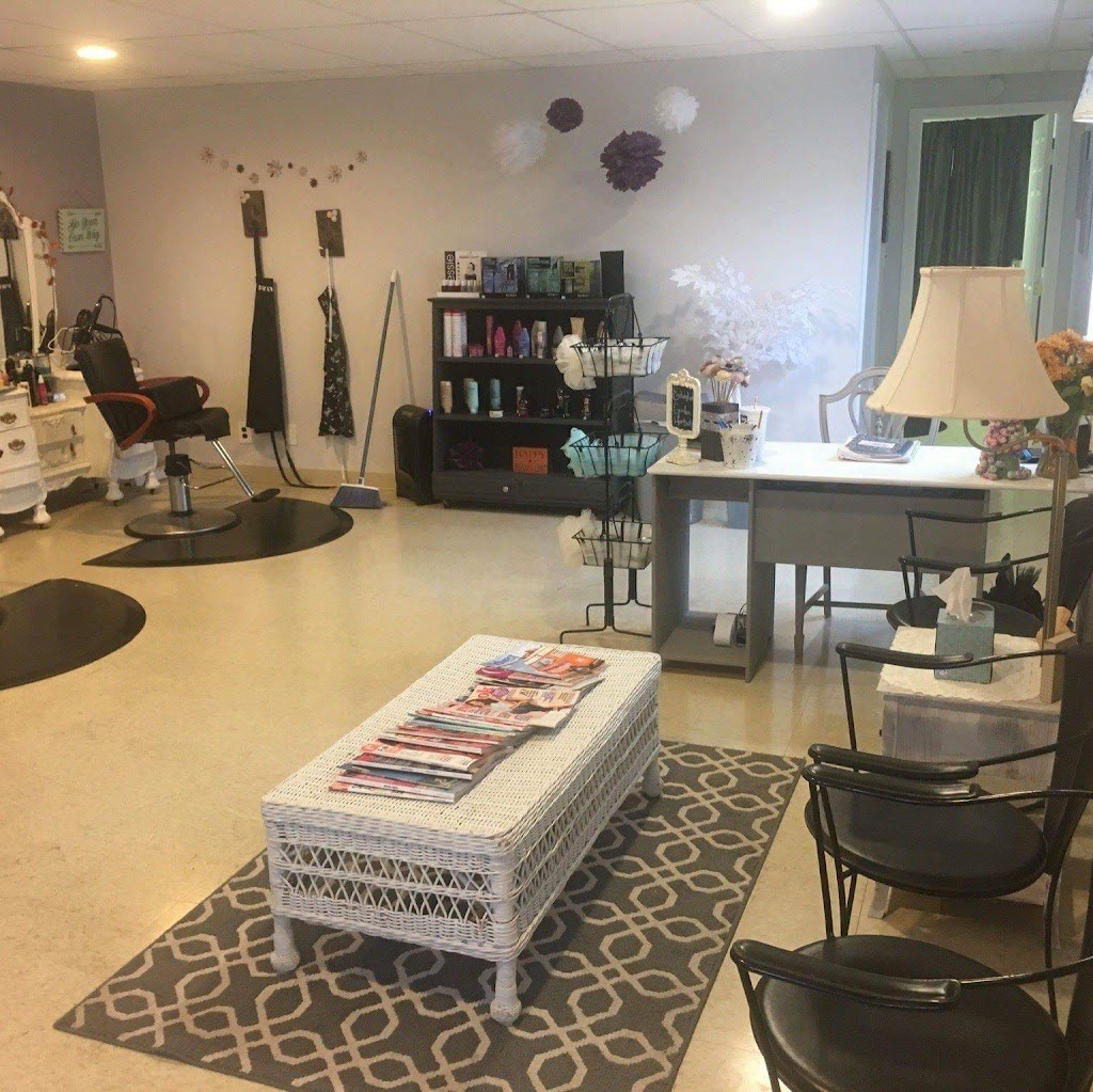 Shear Charm Salon 48116