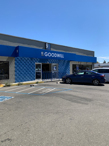 Non-Profit Organization «Goodwill», reviews and photos