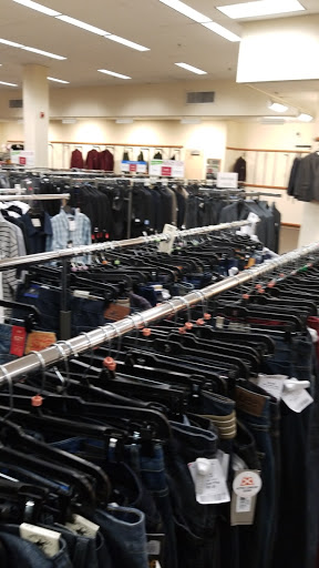 Clothing Store «Burlington Coat Factory», reviews and photos, 74 Broad St, Stamford, CT 06901, USA