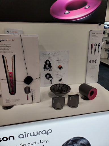 Electronics Store «Best Buy», reviews and photos, 7830 Plaza Blvd, Mentor, OH 44060, USA