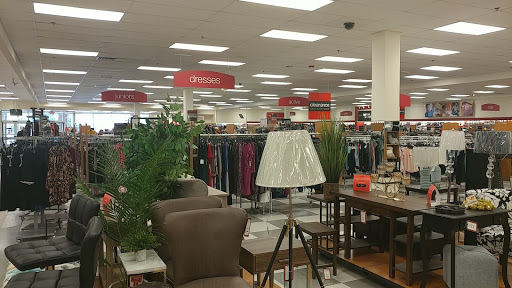 Department Store «T.J. Maxx», reviews and photos, 1125 Woodstock Rd #450, Roswell, GA 30076, USA
