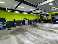 Complete NEW and USED Tires - Photo 2 - Car repair in Warren, MI, Warren